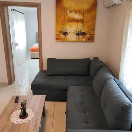 Case de vacanță Annashousethassos